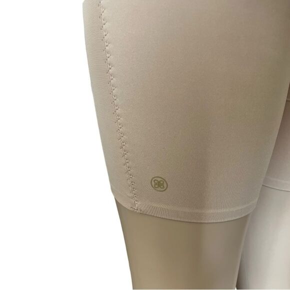 Honeylove Mid Thigh Shapewear - Picture 8 of 10